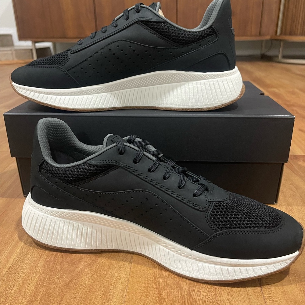 Hugo Boss Black and White Men's Sneakers